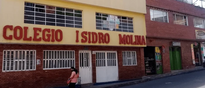 College Isidro Molina