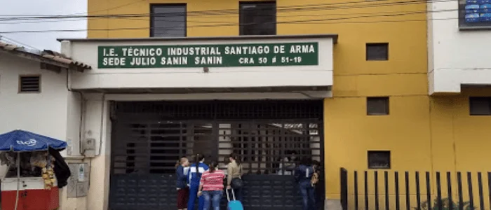 Institución Educativa Julio Sanín